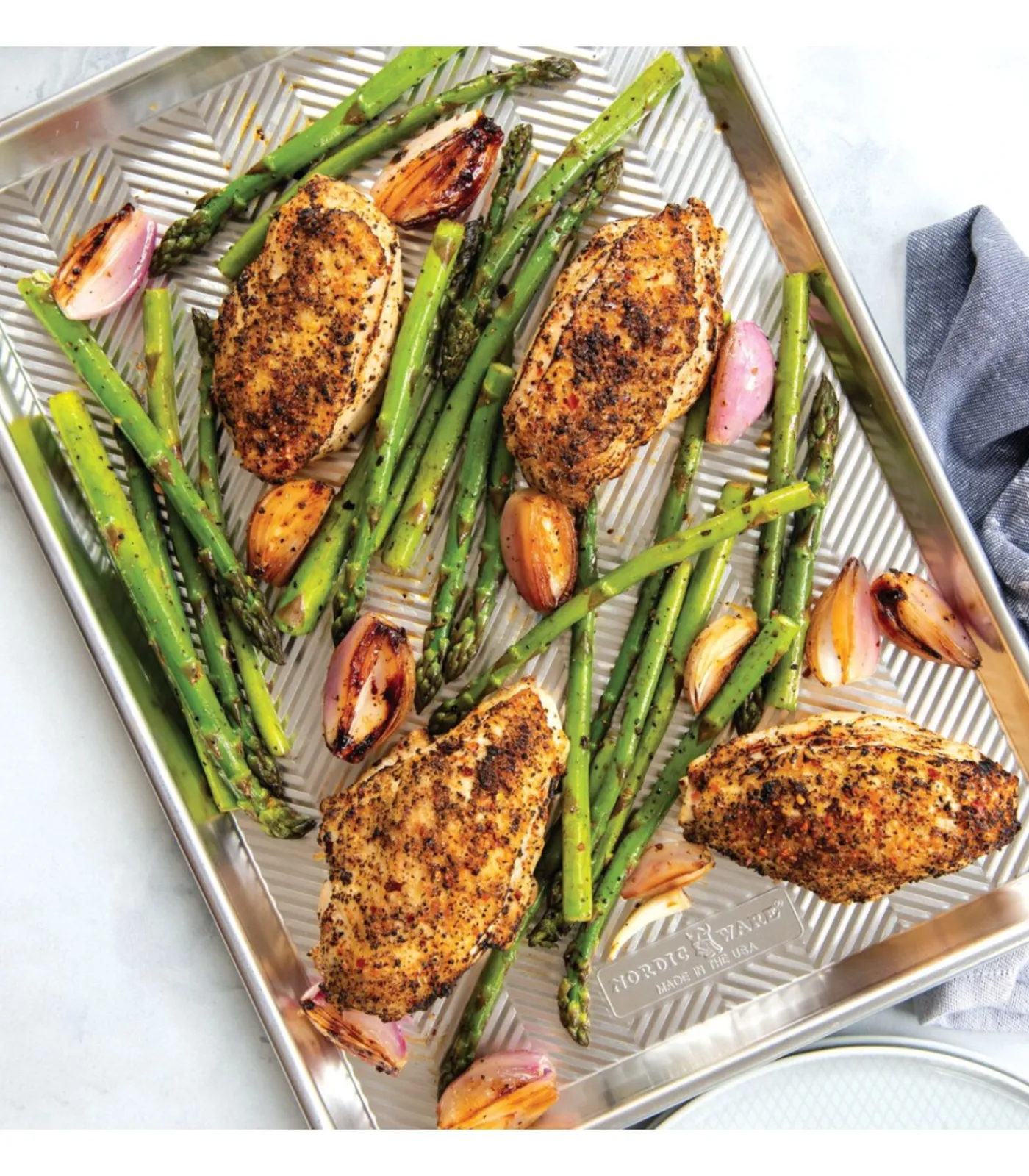 Discount Bakplaat Prism 45 x 33 cm - half sheet Bakken