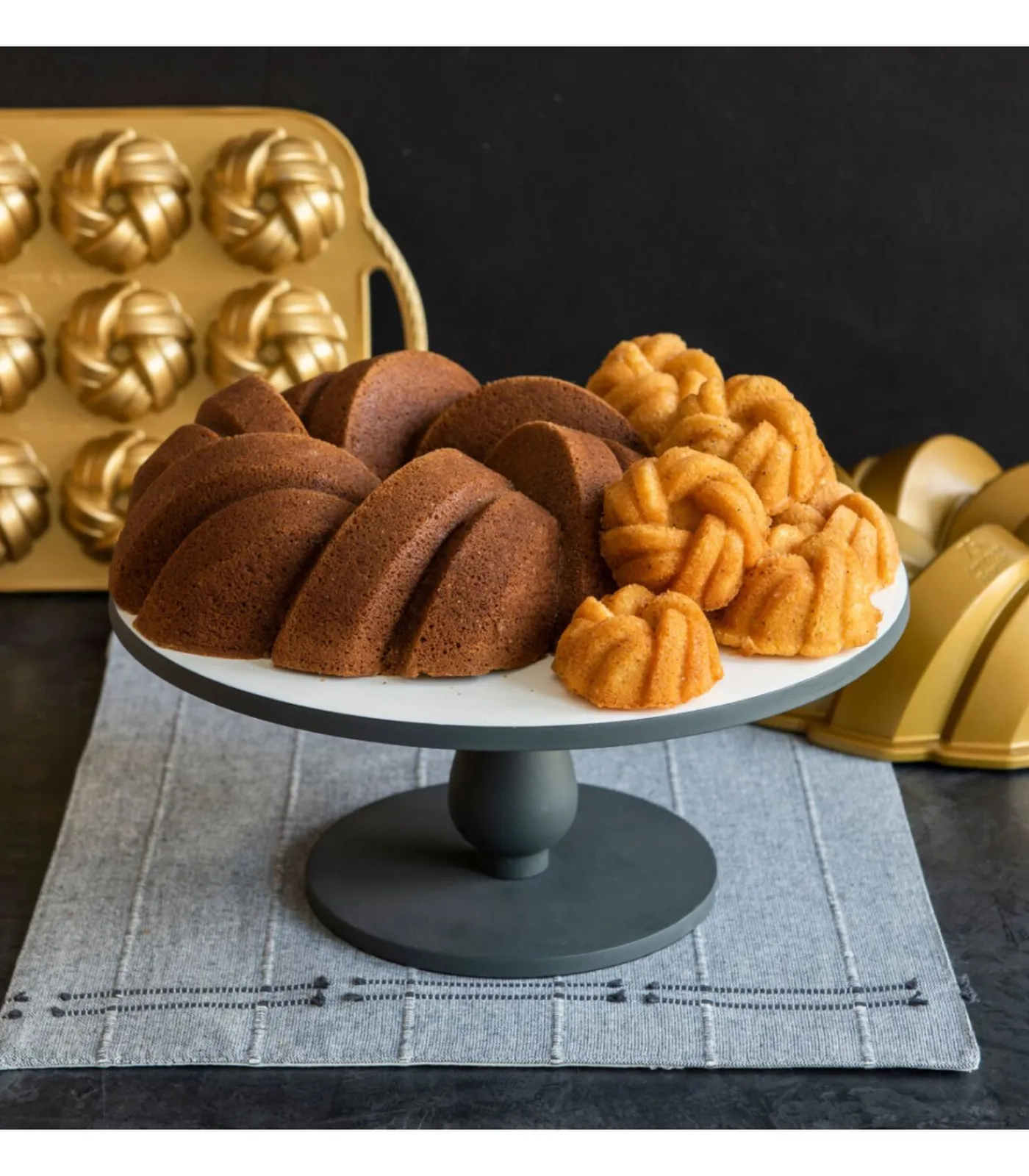 Discount Bakvorm Braided Bundtette Goud - 12 stuks Bakken