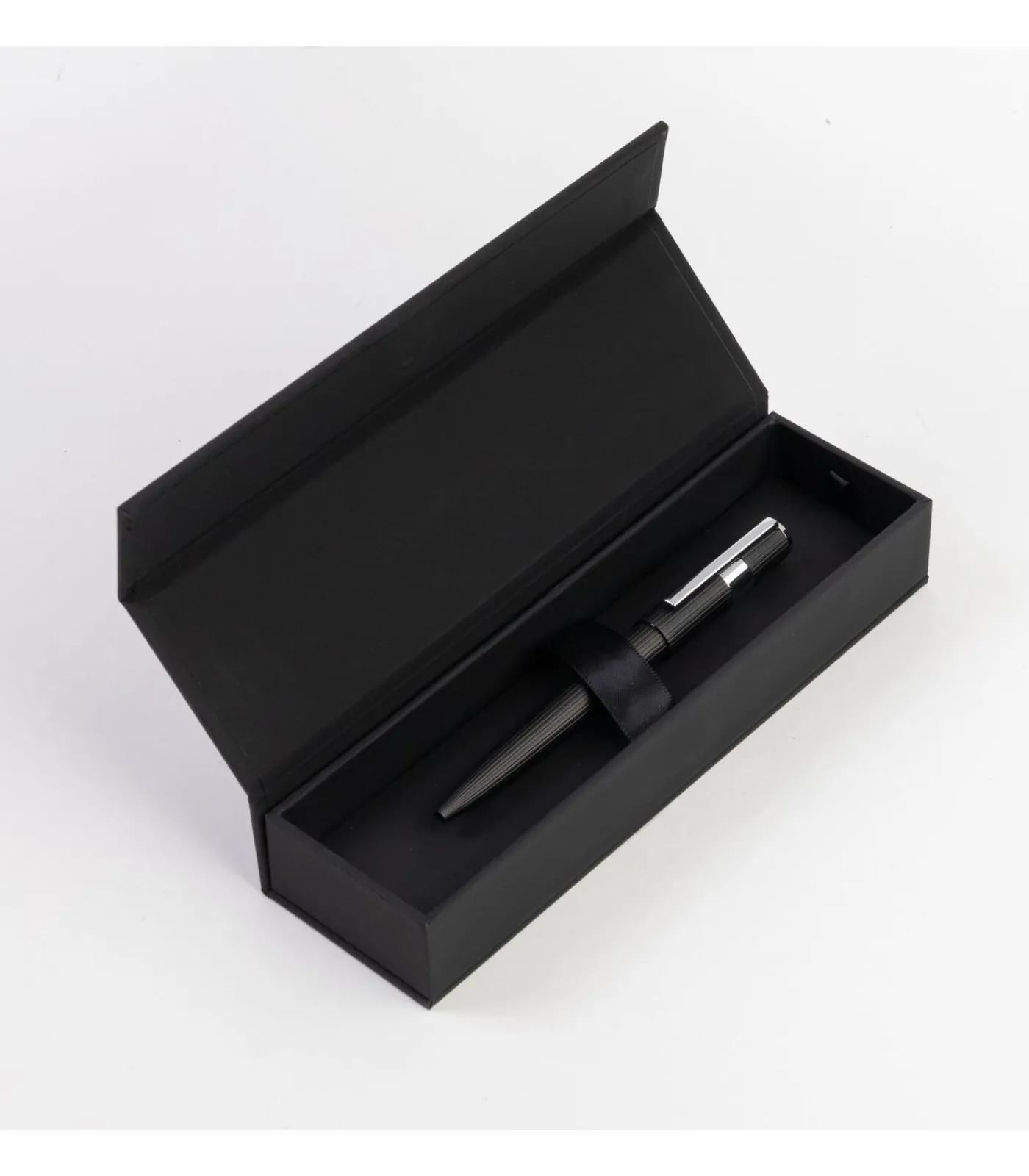 Outlet Balpen Gear Pinstripe Black / Chrome Pennen & Potloden