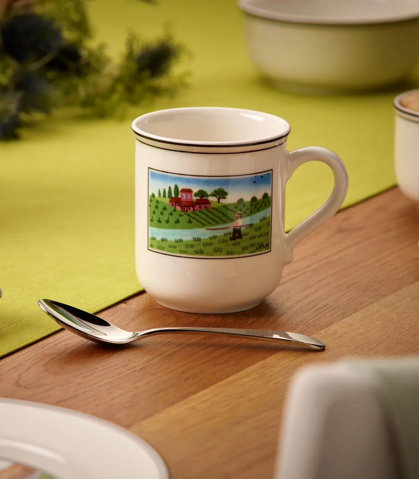 New Beker met oor Visser Design Naif Tafelgerei