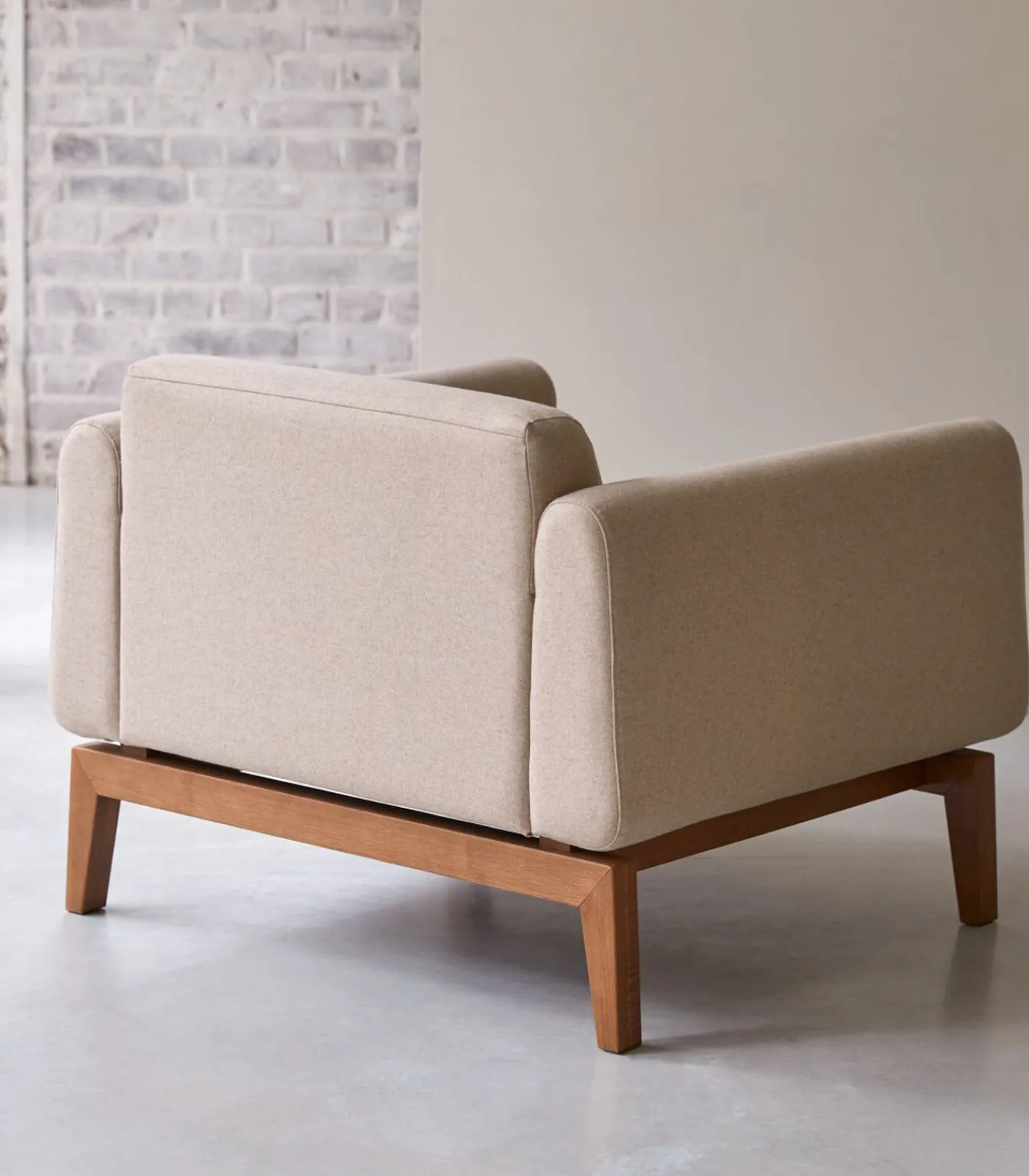 Best Bjorn - Fauteuil in massief eiken en ecru stof Zetels