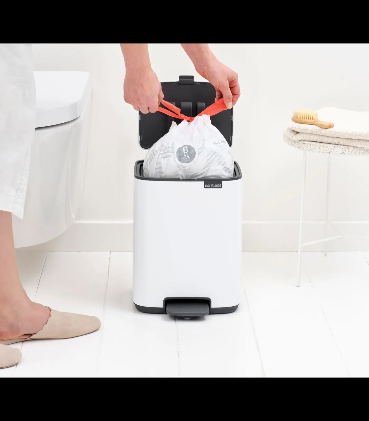 Discount Bo Pedaalemmer, 7 liter, stil sluitend, kunststof binnenemmer - Manden En Bakken