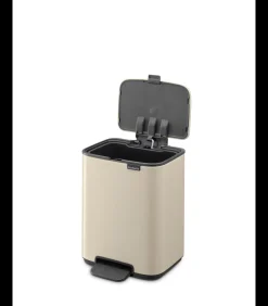 Outlet Bo Pedaalemmer, 4 liter, stil sluitend, kunststof binnenemmer - Soft Beige Manden En Bakken