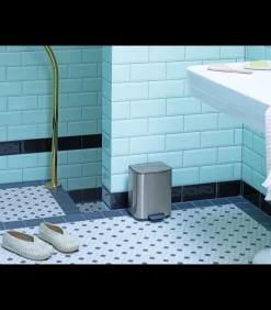 Bo Pedaalemmer, 7 liter, stil sluitend, kunststof binnenemmer - Matt Steel Fingerprint Proof Manden En Bakken