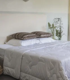 Outlet Camellia dekbed 450 Dekbedden