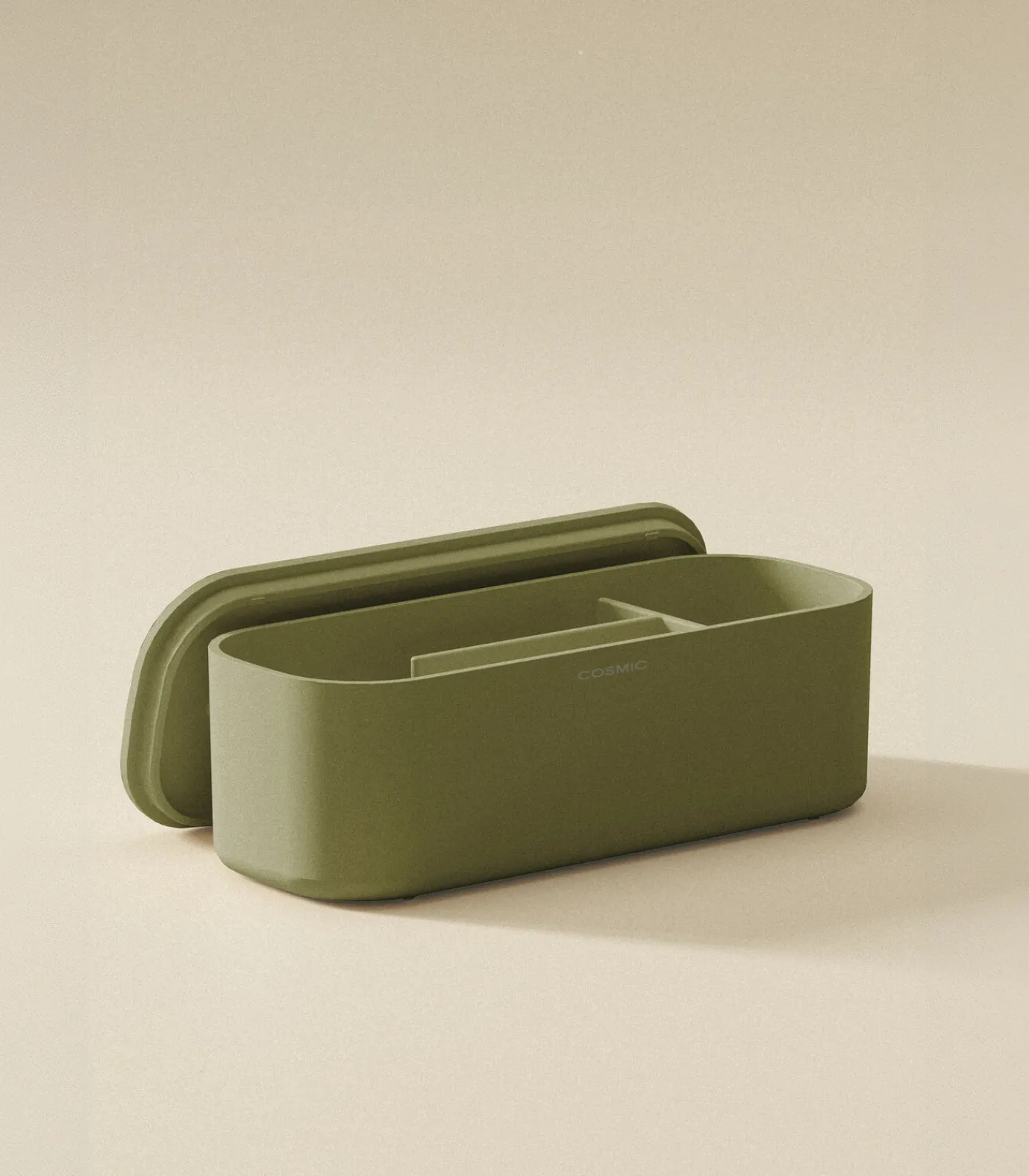 ALIFE Plankpakket. Bevat een handdoekring en een opbergdoos met een minimalistisch en functioneel ontwerp. Set opbergaccessoires voor de Alife Guide. Lichtgroen. Organiseren