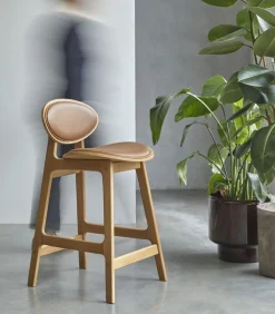 Discount Counterstoel Maia in massief eikenhout en leer Stoelen