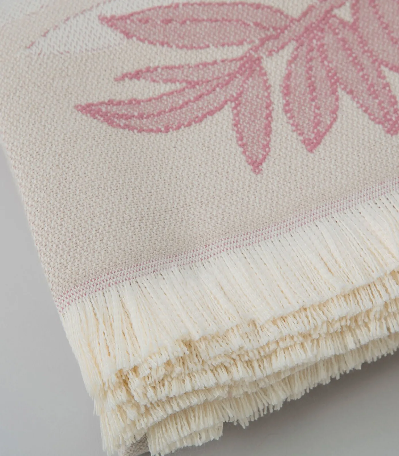 Outlet Deken 2 personen Blad 200x220 cm Beige/Orchidee Bedspreien