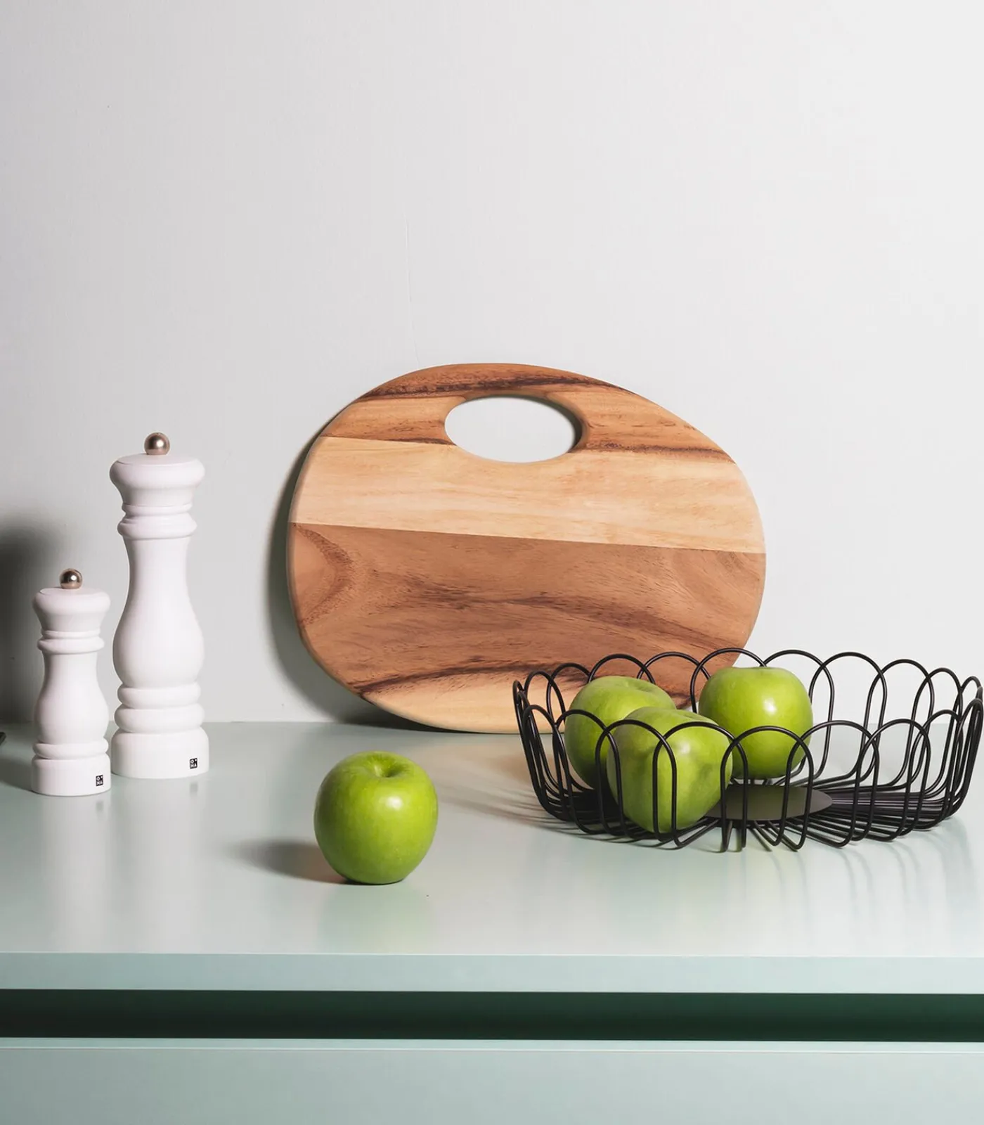 Hot Draadmand 26,5xH7,5cm zwart Flores Keukenaccessoires