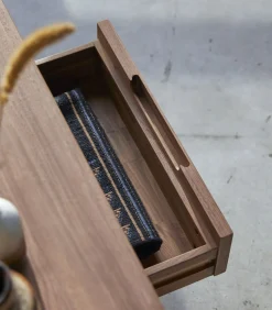 Hot Ellie - Tv-meubel van massief notenhout 180 cm Meubels