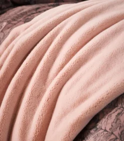 Hot FURRY - Plaid Bedspreien