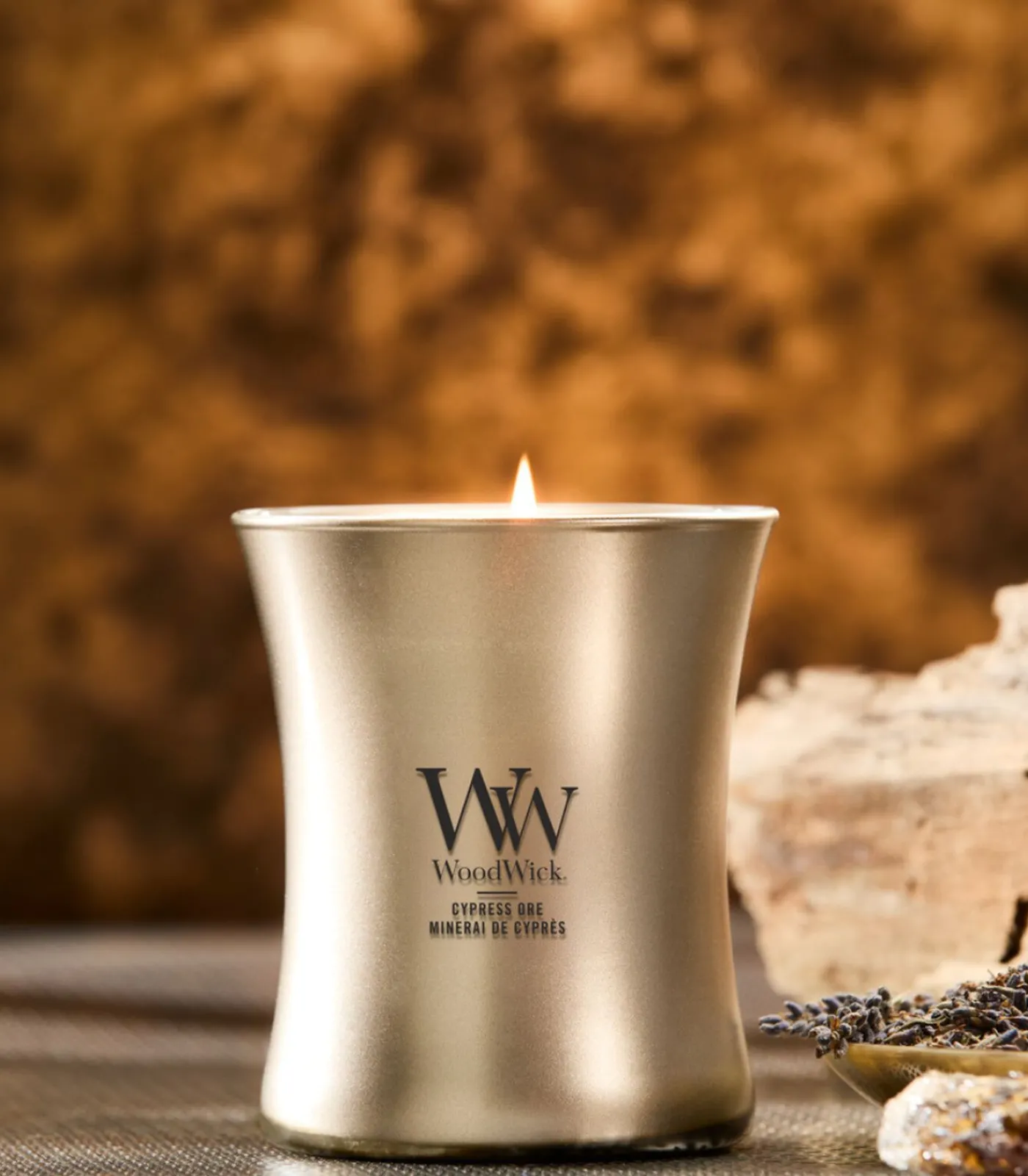 Geurkaars Cypress Ore Medium Candle Kaarsen & Kaarshouders