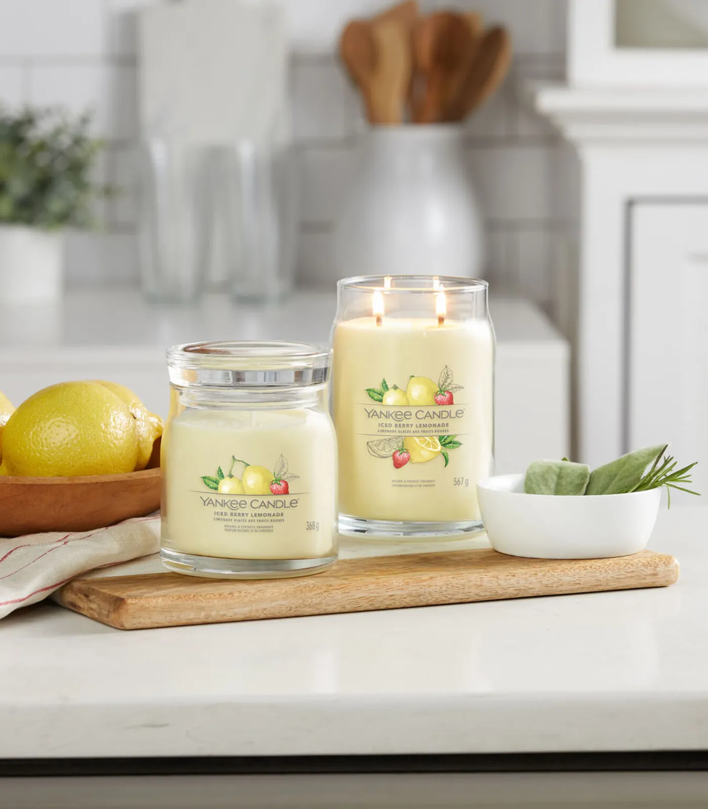 Best Geurkaars Iced Berry Lemonade Signature Large Jar Kaarsen & Kaarshouders