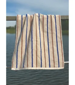 Sale Handdoek “Raita Towel - 100x150 cm” Handdoeken