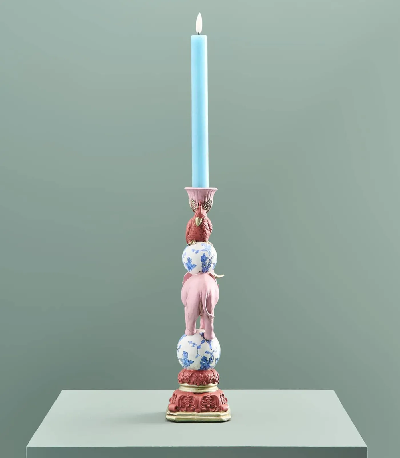 Kandelaar Papegaai op Olifant/roze/blauw/wit Kaarsen & Kaarshouders
