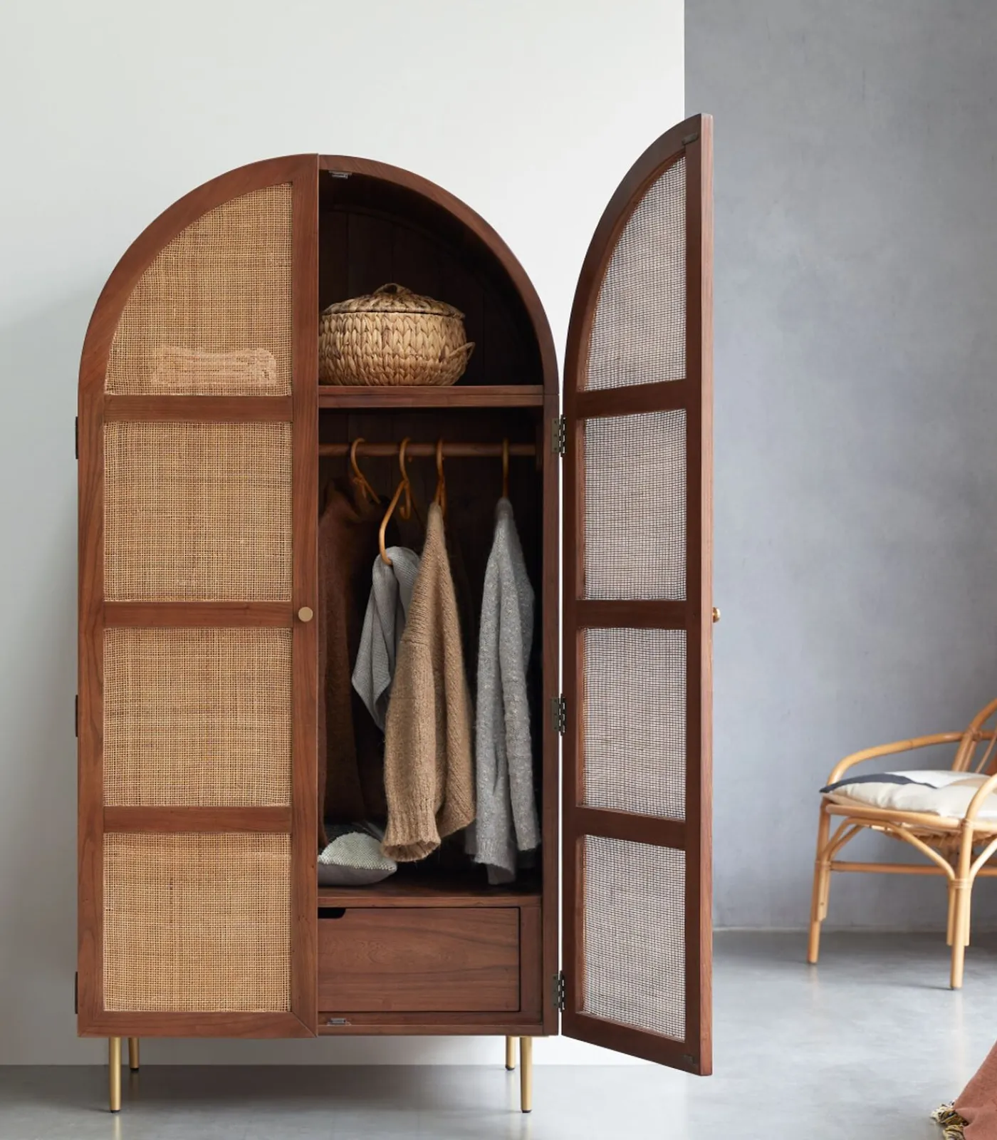 Discount Lisbeth - Kast van iepenhout en riet Meubels