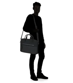 Best Moderny Laptoptas 30 x 5,5 x 40,5 cm Reistassen