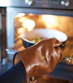 Discount Ovenwant - (Volnerf) Leder - Classic Bruin - Geschikt voor Barbecue - Incl. Geschenkdoos Keuken- & Tafellinnen