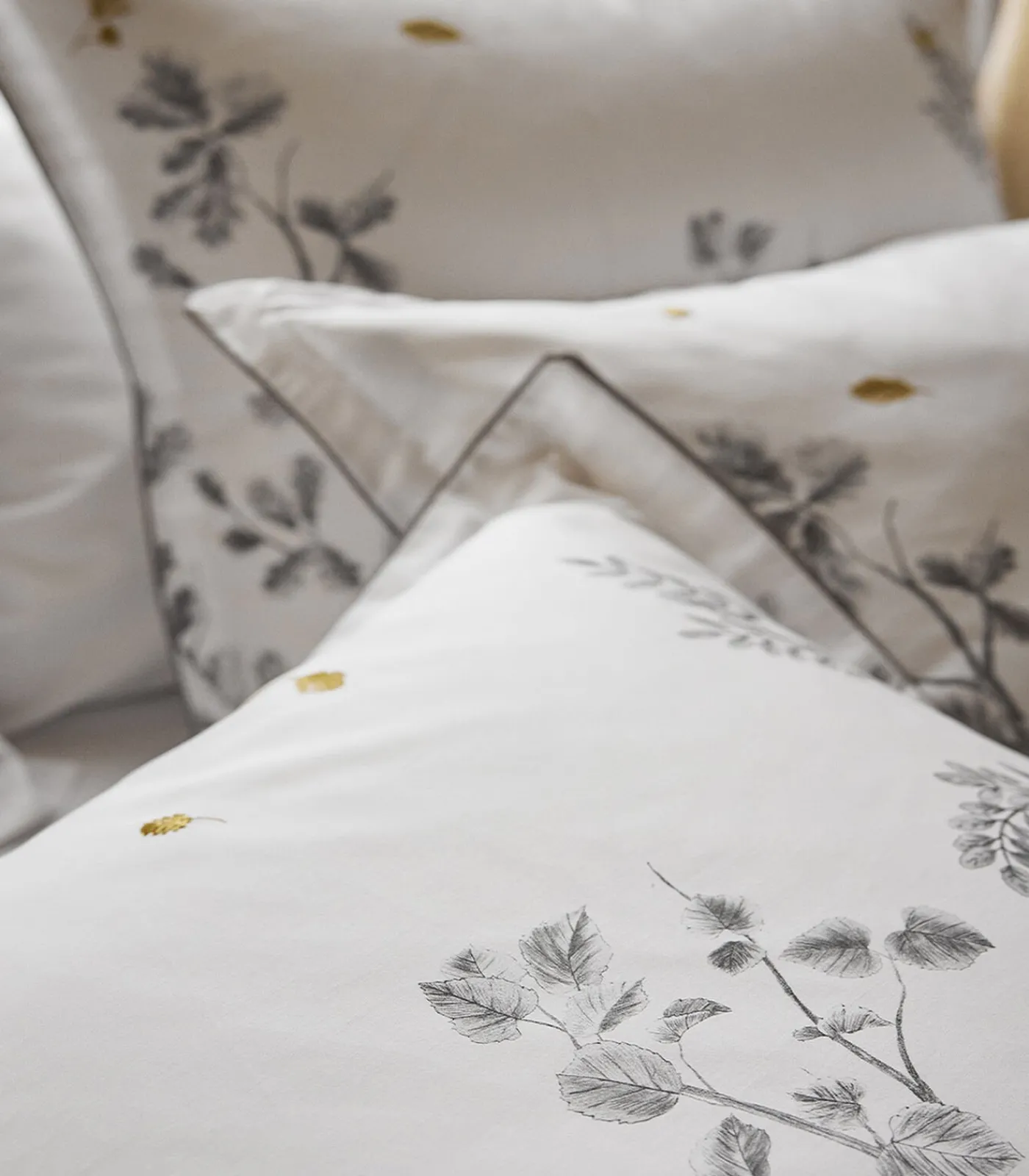 Best Saison - Kussensloop in katoen satijn met print Kussenslopen