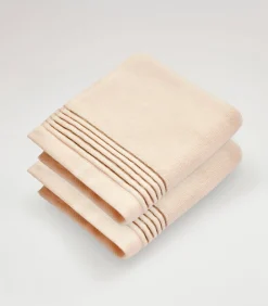 Set van 2 Premium Handdoeken SERENE BLISS. Biologisch Katoen Handdoeken