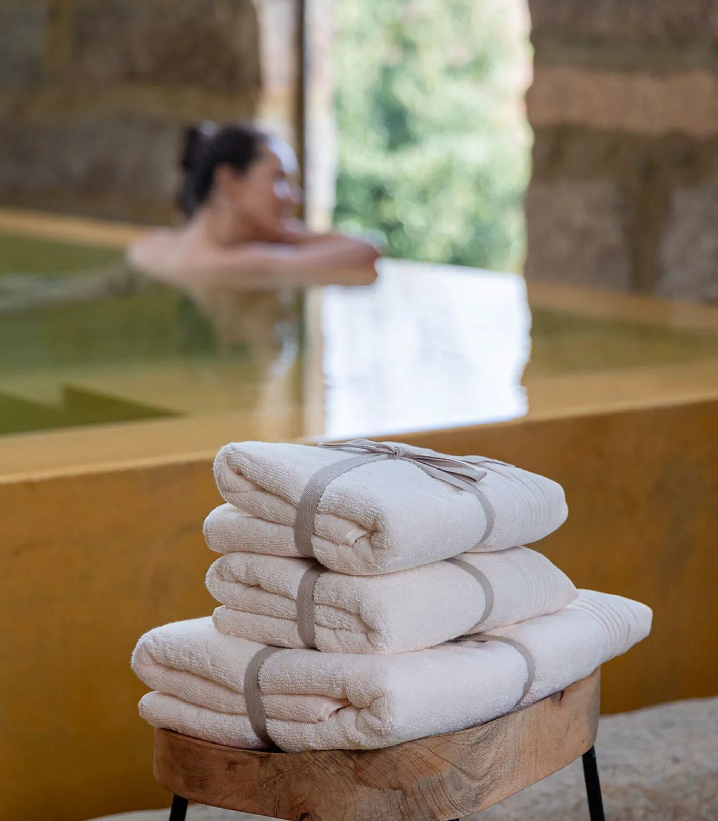 Set van 2 Premium Handdoeken SERENE BLISS. Biologisch Katoen Handdoeken