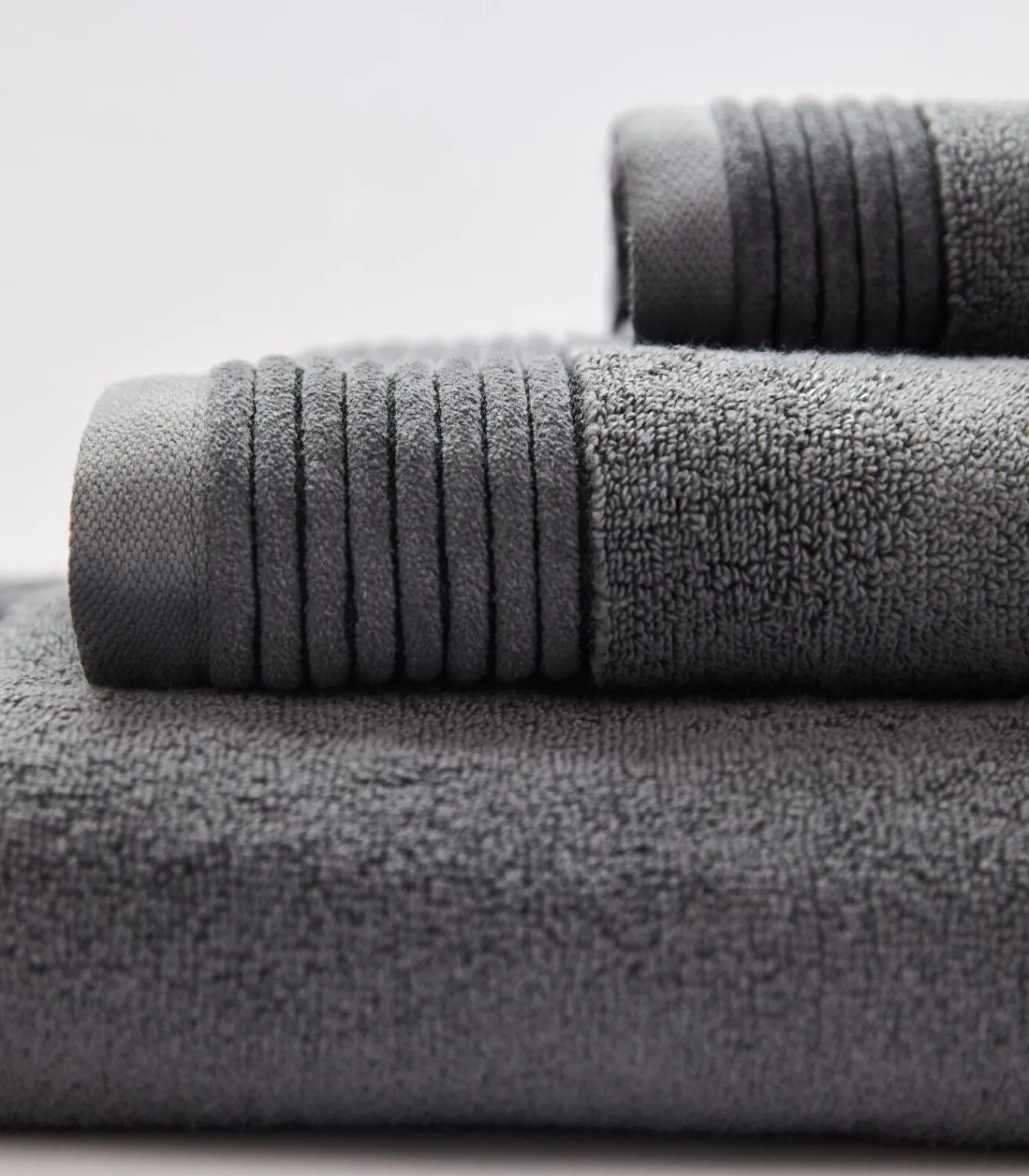 New Set van 6 Premium Handdoeken SOOTHING SHADOWS (2-33x50cm, 2-50x100cm, 2-100x150cm) Badset