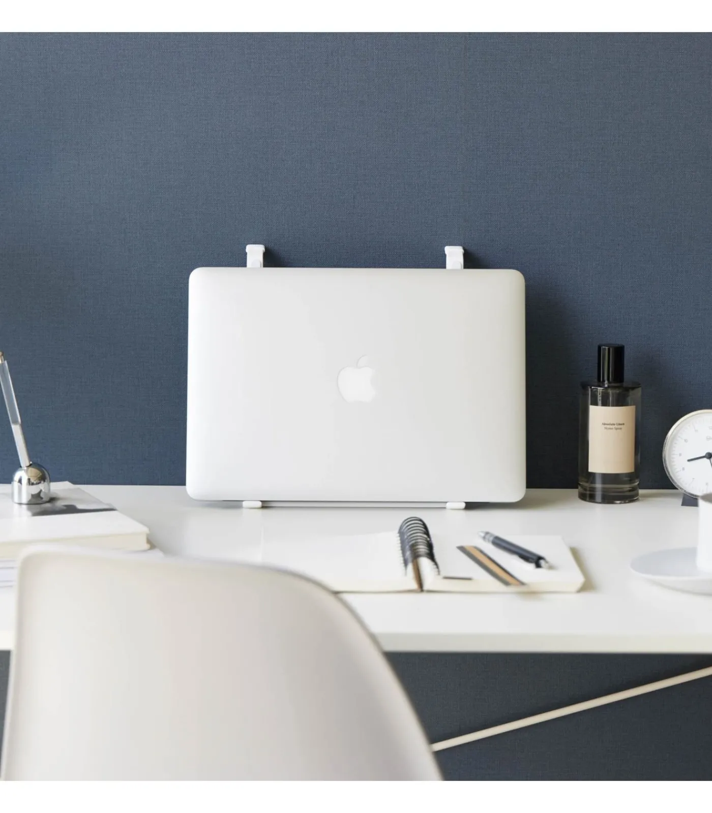 Hot Tablet & Laptop Standaard - Tower - Wit Organiseren