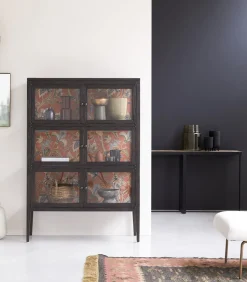 Best Tana - Vitrinekast van iepenhout Meubels