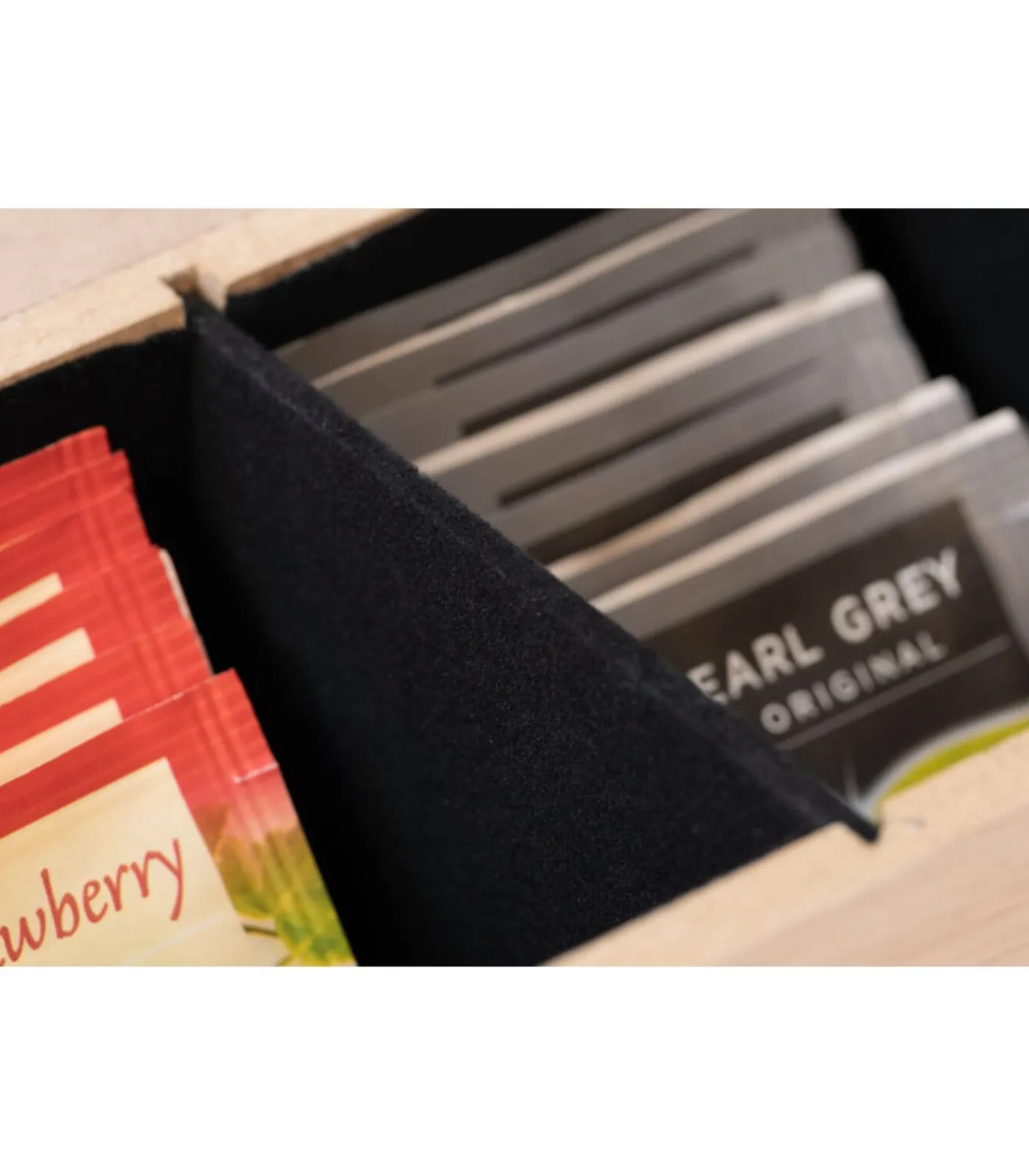 Theedoos - Hout - 6-vaks - met Fluweel - 43 x 9 cm Koffie & Thee Maken