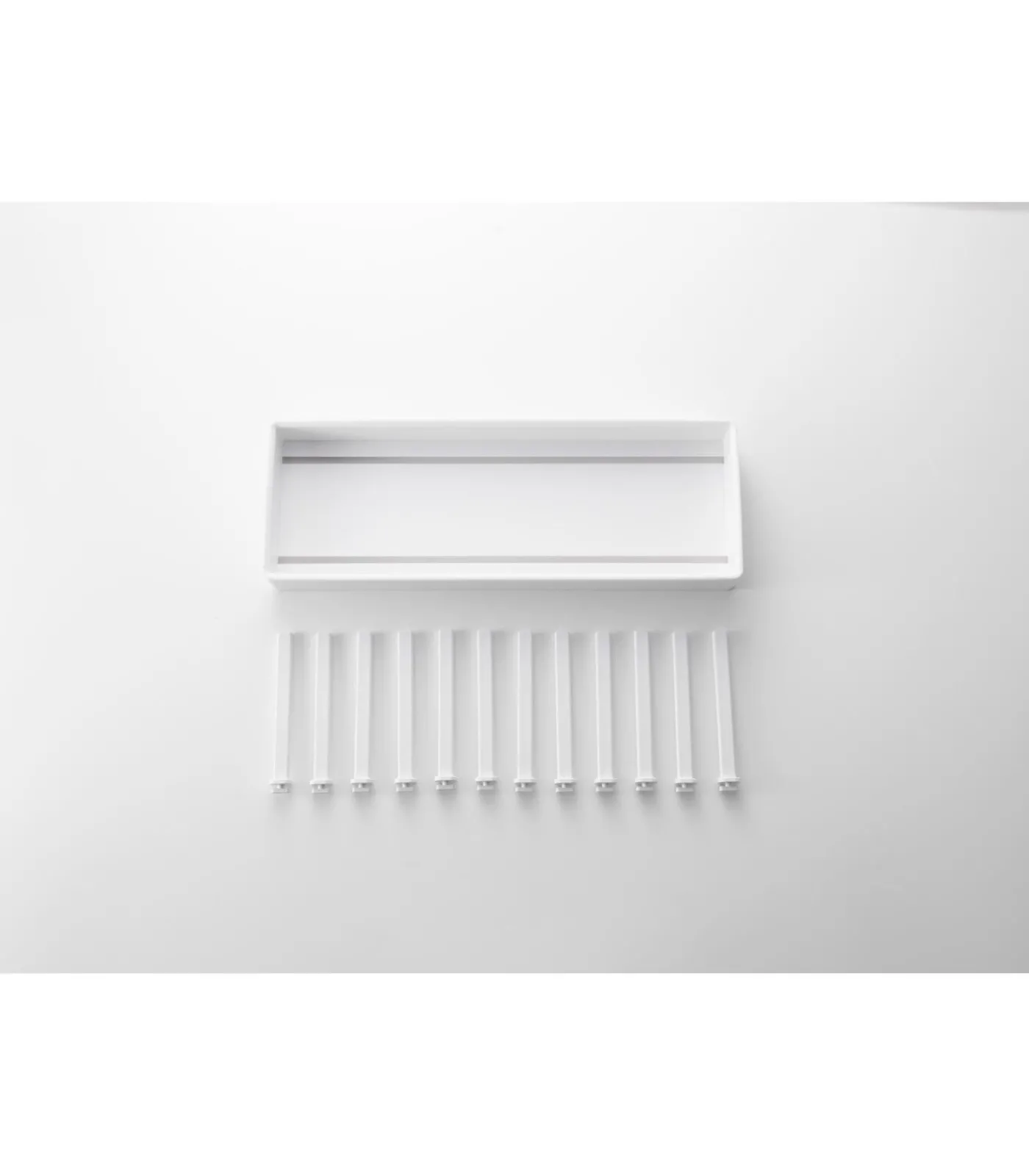 Discount Tower Deksel & pannenhouder verstelbaar - Wit Keukenaccessoires