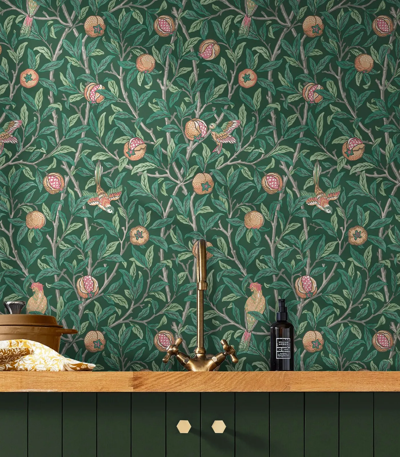 Outlet Vliesbehang Bird & Pomegranate Deep Wanddecoratie