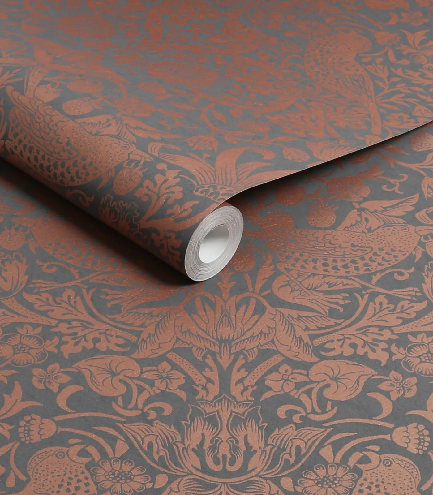 New Vliesbehang Strawberry Thief Fibrous Wanddecoratie