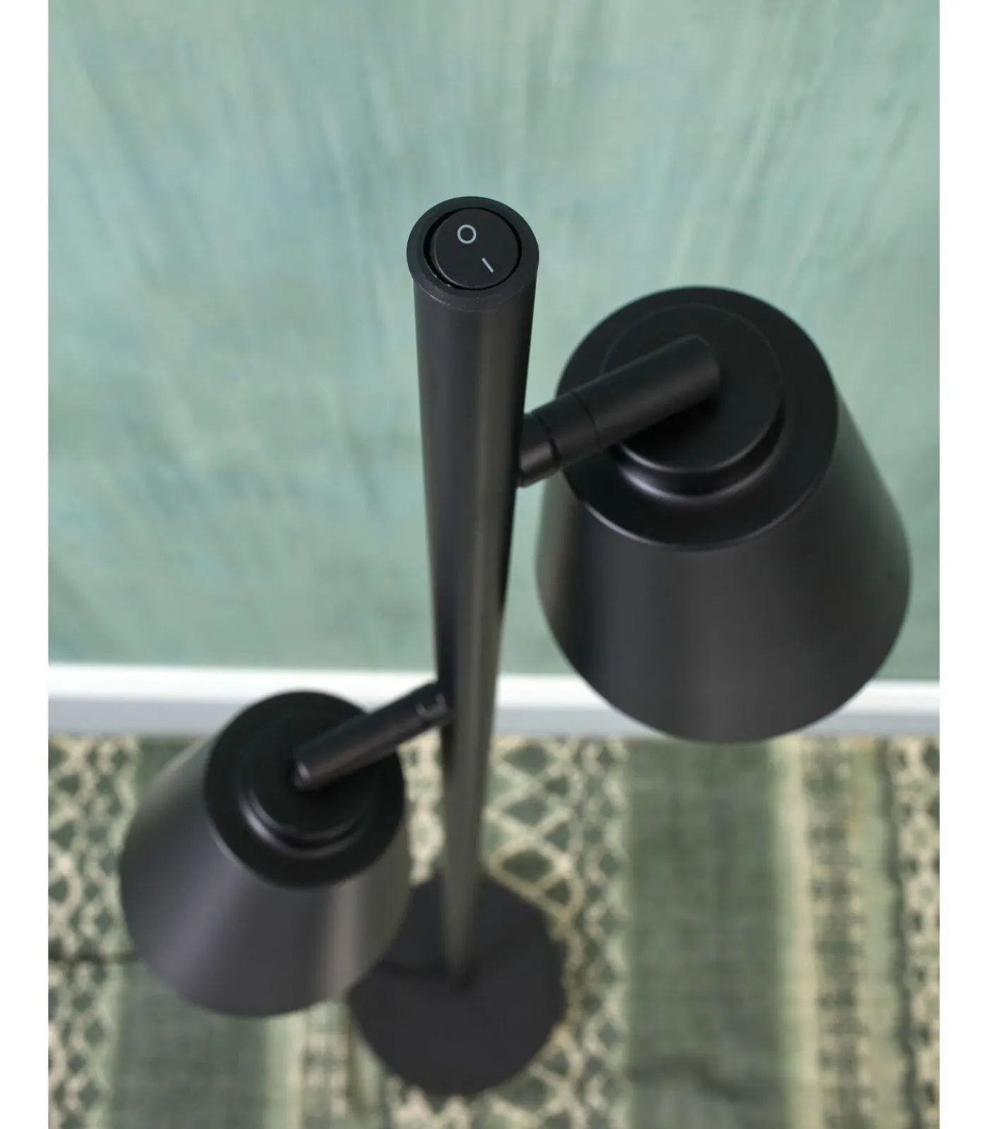 New Vloerlamp Bremen - Zwart - 45x25x162cm - 2L Vloerlampen