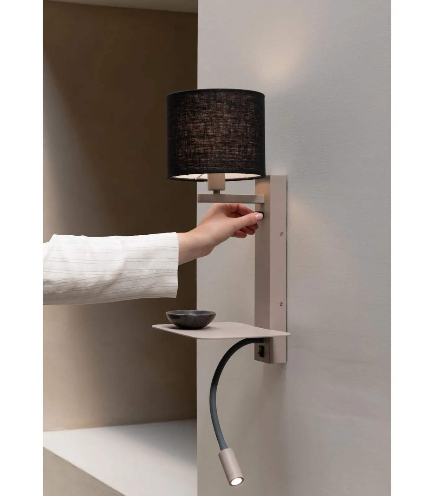 New Wandlamp Florence - Bruin - 24x24x52cm Muurverlichting