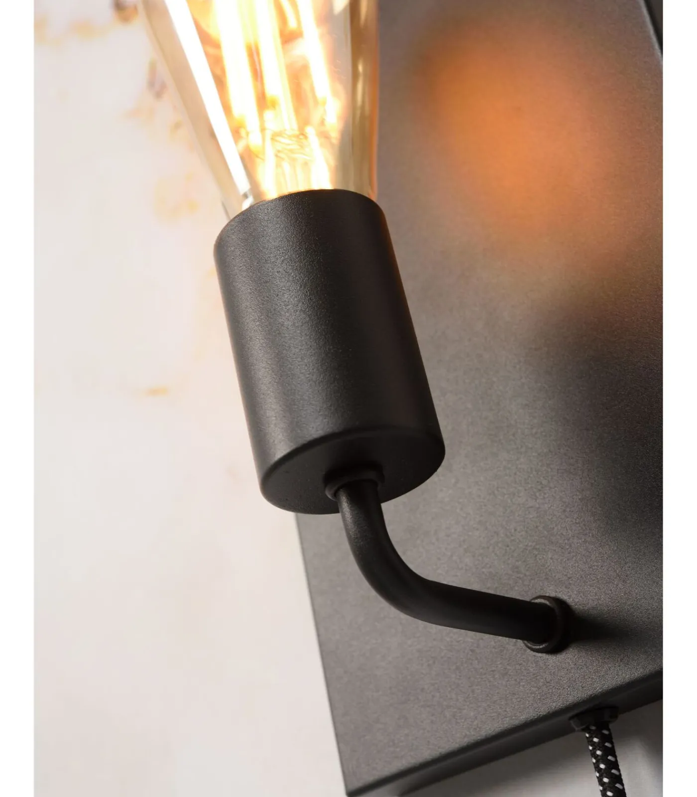 New Wandlamp Madrid - Zwart - 15x10x25cm Muurverlichting