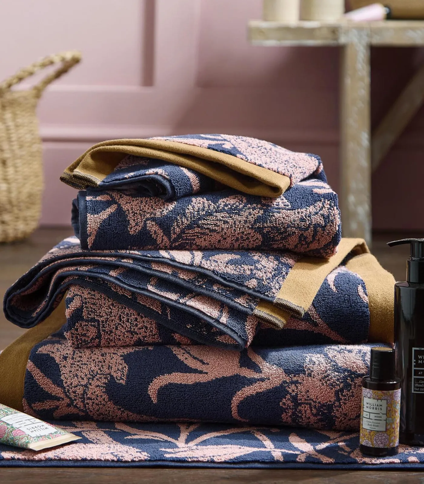 Outlet Wild Tulip Badlaken 100x150cm Handdoeken