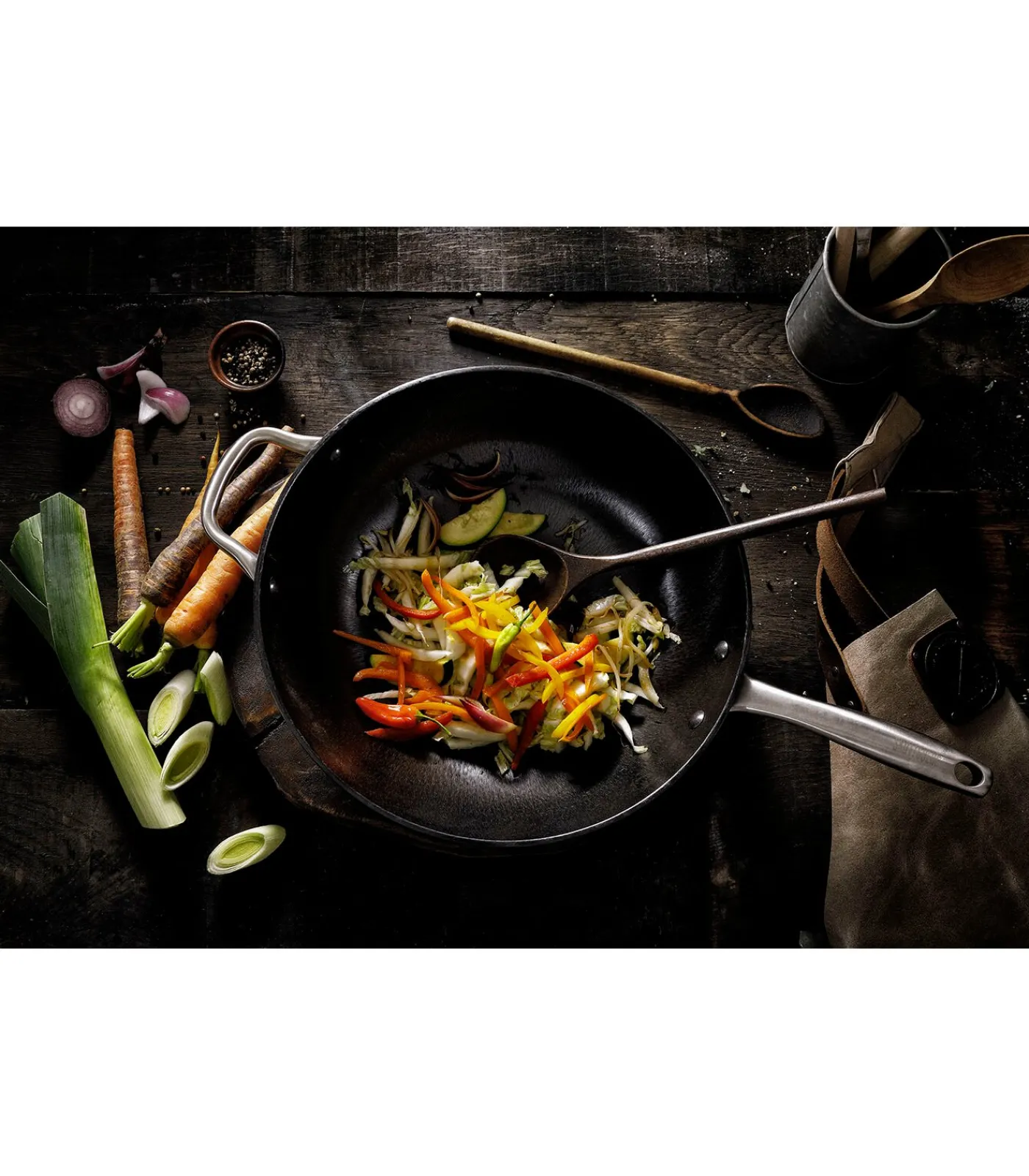 Wokpan Gietijzer 34 cm Cast Iron - alle warmtebronnen - Inductie Potten & Pannen